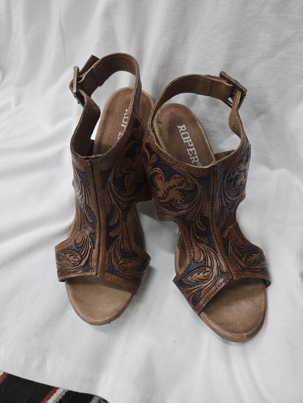 Roper Brown Tooled Leather Open-Toe Block Heel Sandal - Picture 7 of 11